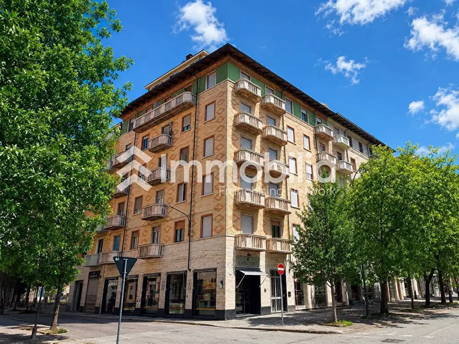 Immagine 1 di Appartamento in vendita  in Corso Alcide De Gasperi 27/B a Torino