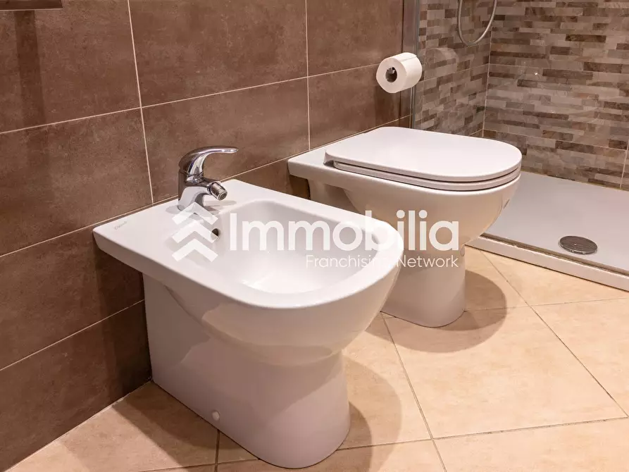 Immagine 26 di Appartamento in vendita  in Via Vicenza 5 a Torino