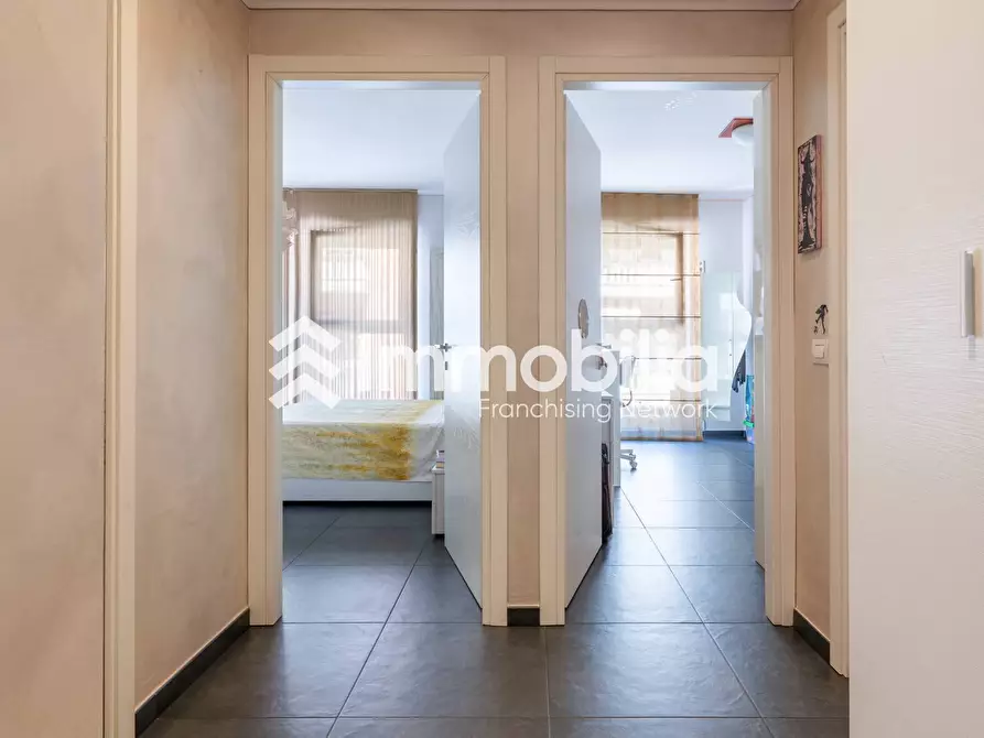 Immagine 16 di Appartamento in vendita  in Via Vicenza 5 a Torino