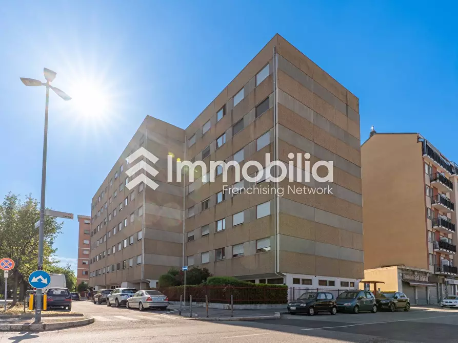 Immagine 1 di Appartamento in vendita  in via ivrea 29 a Torino