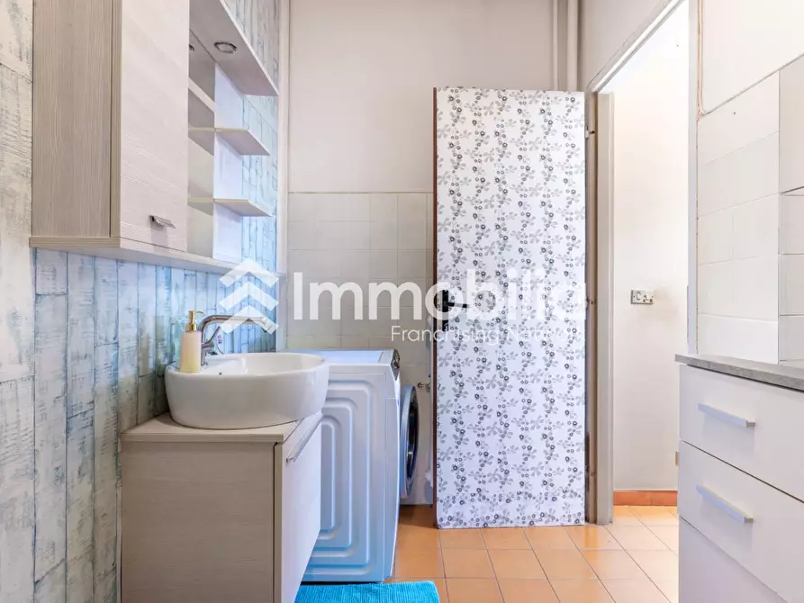 Immagine 19 di Appartamento in vendita  in via ivrea 29 a Torino