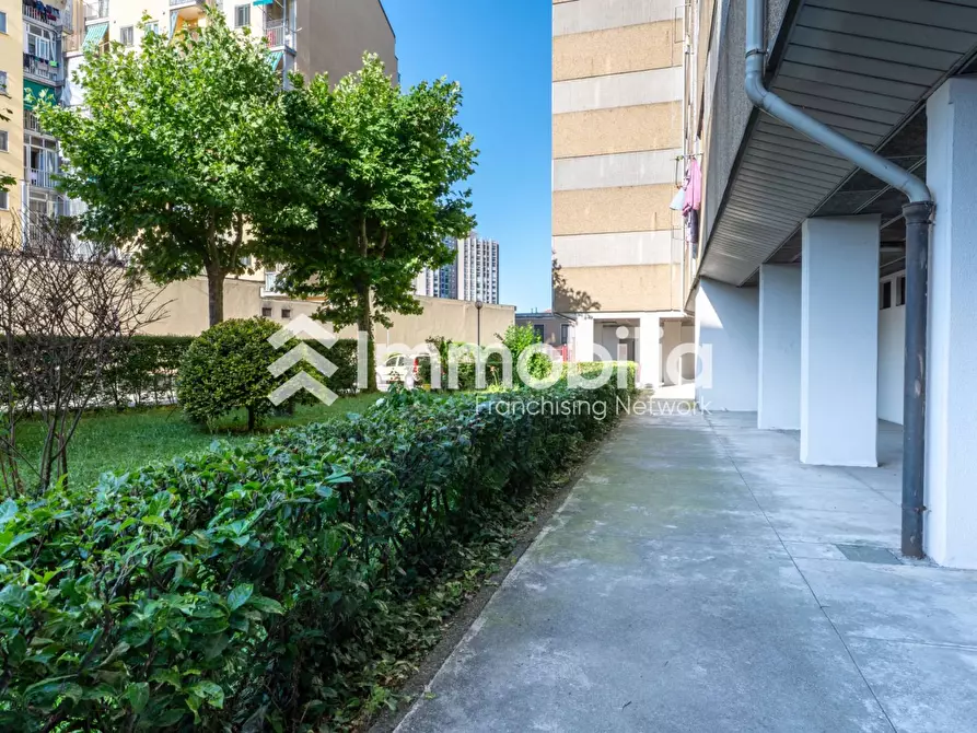 Immagine 22 di Appartamento in vendita  in via ivrea 29 a Torino