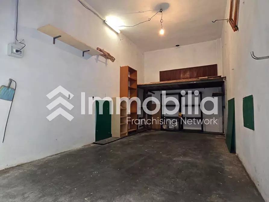 Immagine 11 di Box auto in vendita  in Corso Rosselli 115 a Torino
