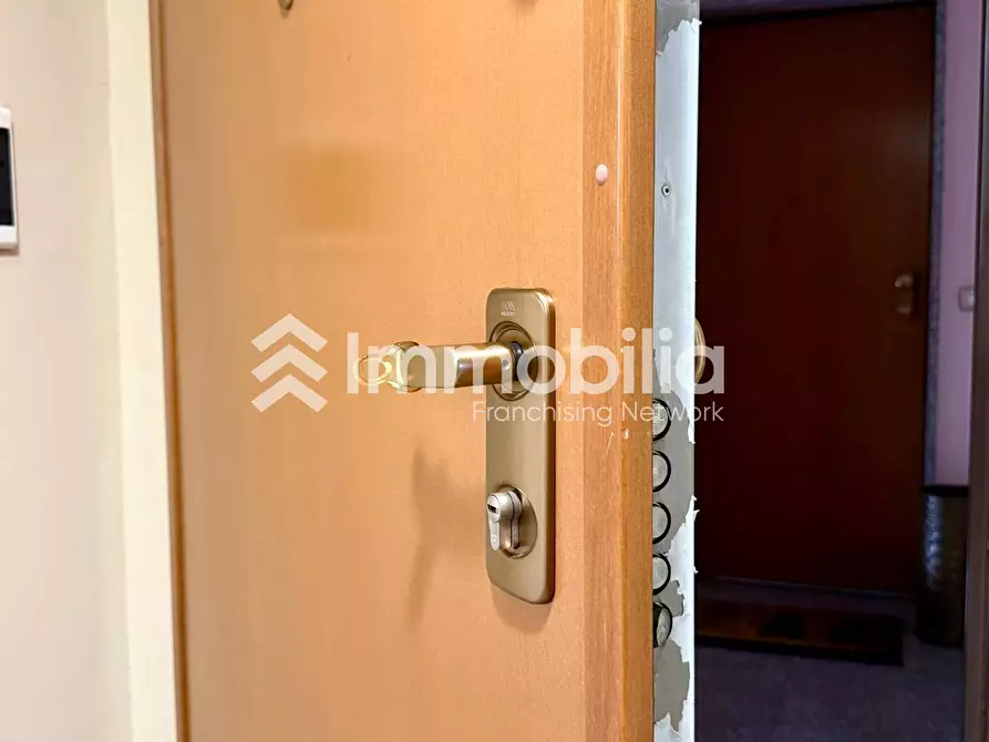 Immagine 28 di Appartamento in vendita  in Via XXV Aprile a Nichelino