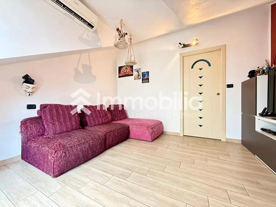 Immagine 9 di Appartamento in vendita  in Via XXV Aprile a Nichelino