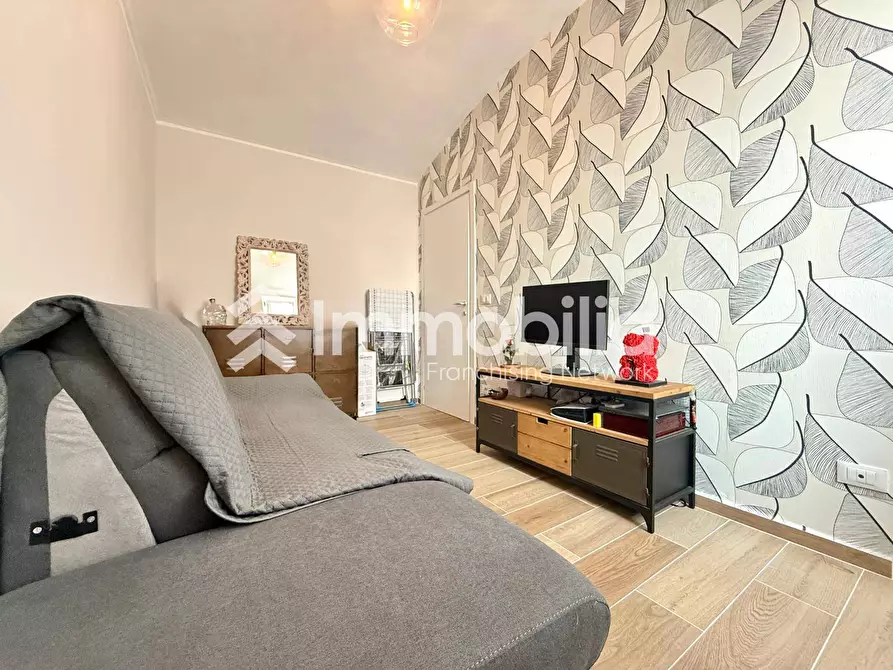 Immagine 19 di Appartamento in vendita  in Via Torino a Nichelino