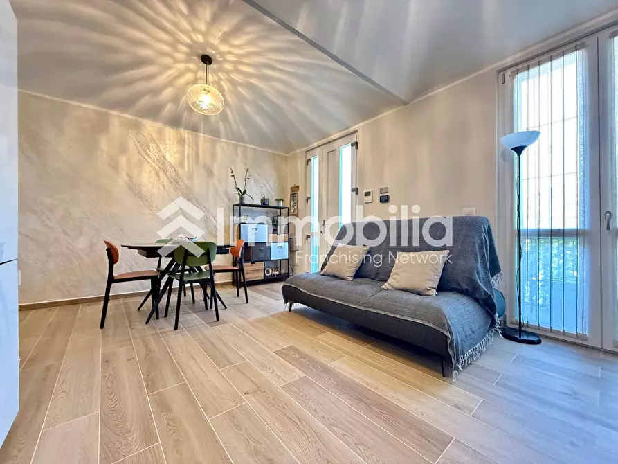 Immagine 5 di Appartamento in vendita  in Via Torino a Nichelino