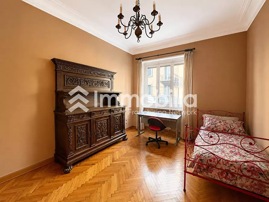 Immagine 9 di Appartamento in vendita  in Via Amerigo Vespucci 5 a Torino