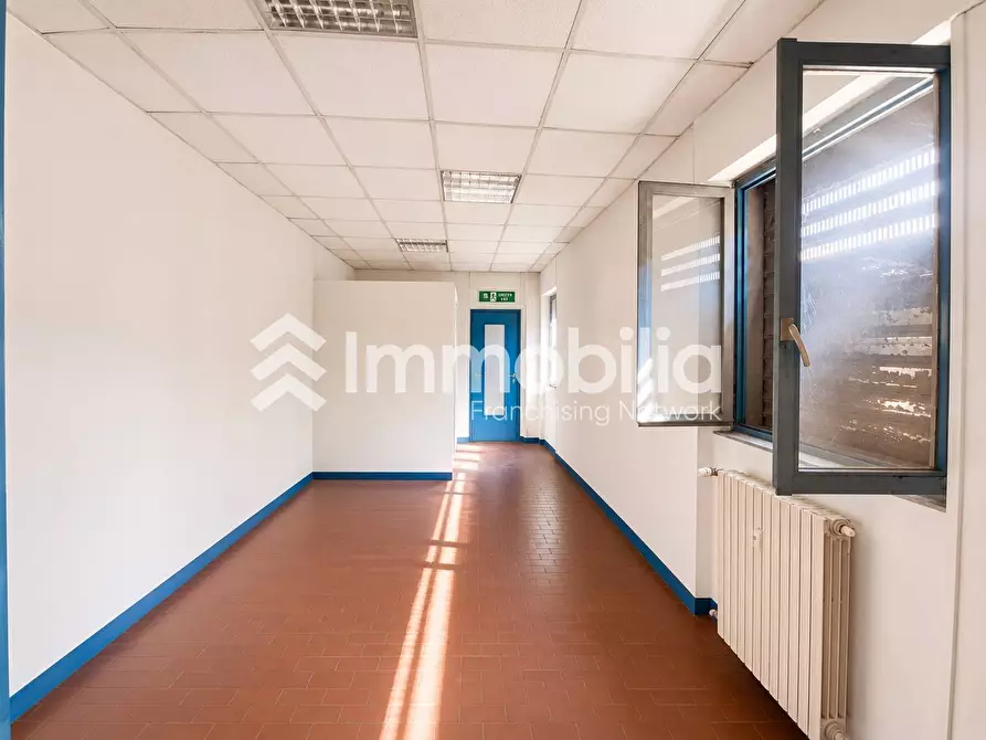 Immagine 10 di Magazzino in vendita  in Corso Vigevano 53 a Torino