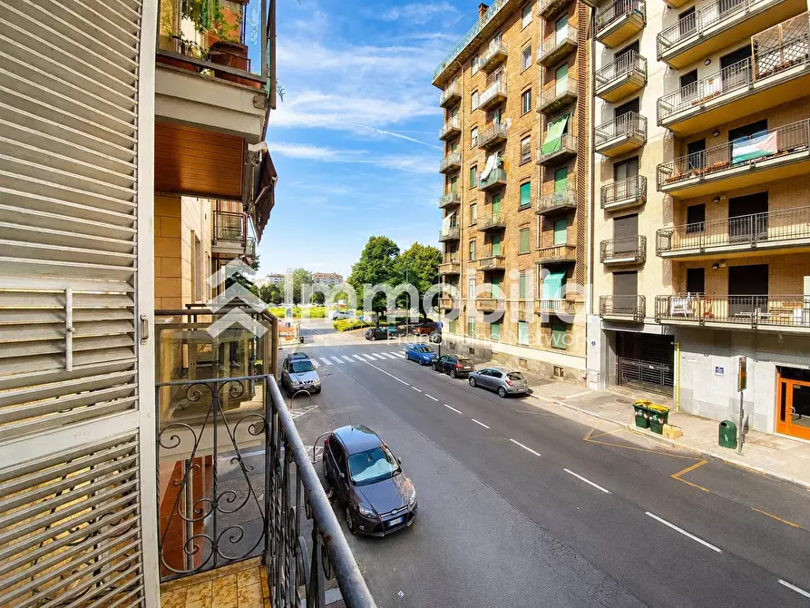 Immagine 9 di Appartamento in vendita  in Via Spalato 97 a Torino