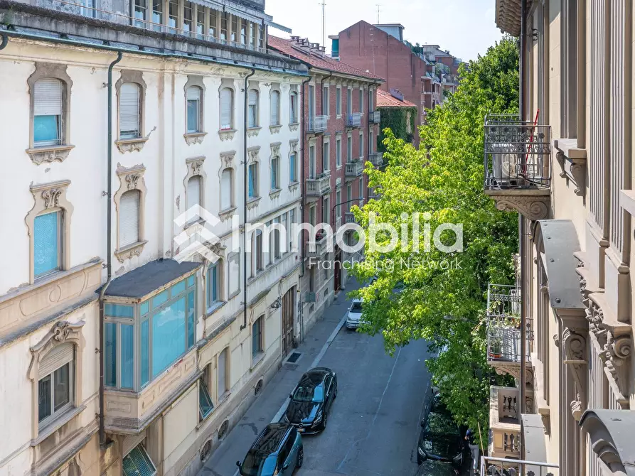 Immagine 29 di Appartamento in vendita  in Corso Duca Degli Abruzzi 58 a Torino