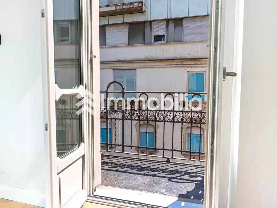 Immagine 27 di Appartamento in vendita  in Corso Duca Degli Abruzzi 58 a Torino