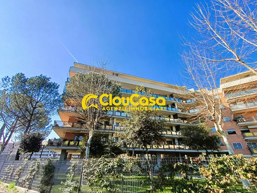 Immagine 21 di Appartamento in vendita  in via Luciano Conti 4 a Roma