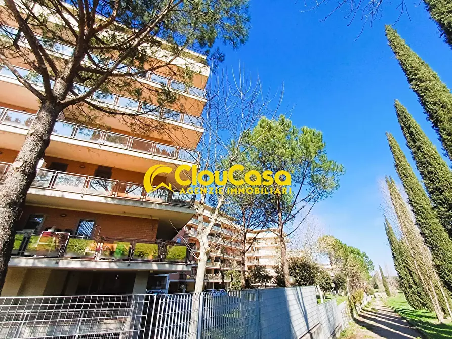 Immagine 28 di Appartamento in vendita  in via Luciano Conti 4 a Roma