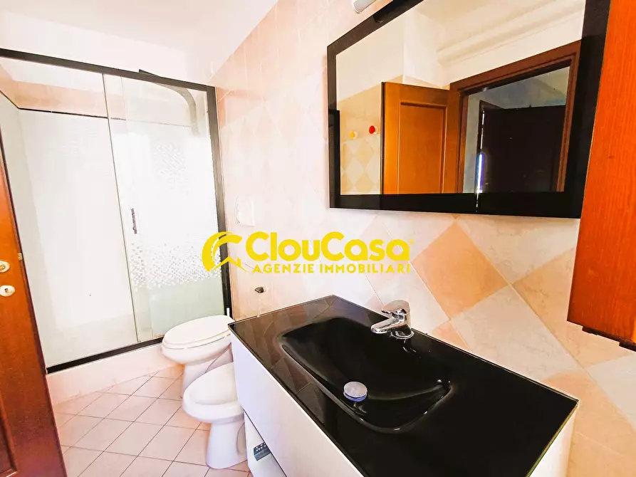 Immagine 60 di Appartamento in vendita  in via Luciano Conti 4 a Roma