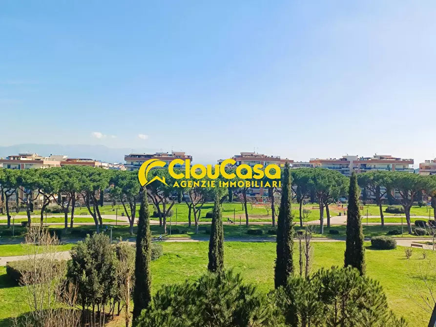 Immagine 85 di Appartamento in vendita  in via Luciano Conti 4 a Roma