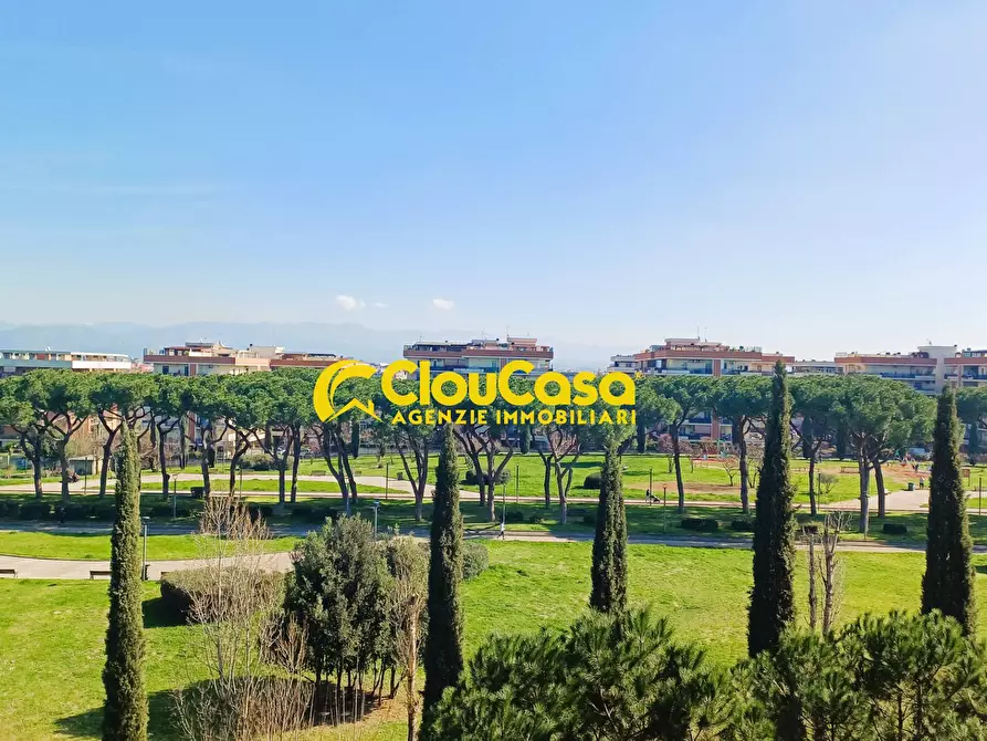 Immagine 86 di Appartamento in vendita  in via Luciano Conti 4 a Roma