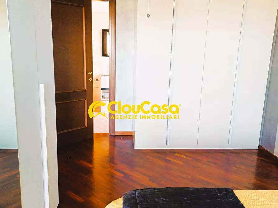 Immagine 91 di Appartamento in vendita  in via Luciano Conti 4 a Roma