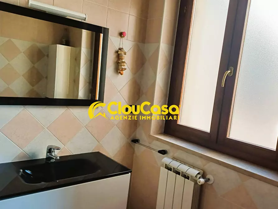 Immagine 93 di Appartamento in vendita  in via Luciano Conti 4 a Roma