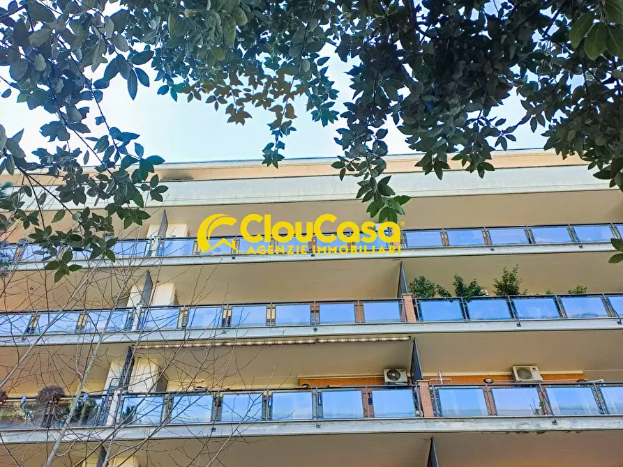 Immagine 102 di Appartamento in vendita  in via Luciano Conti 4 a Roma