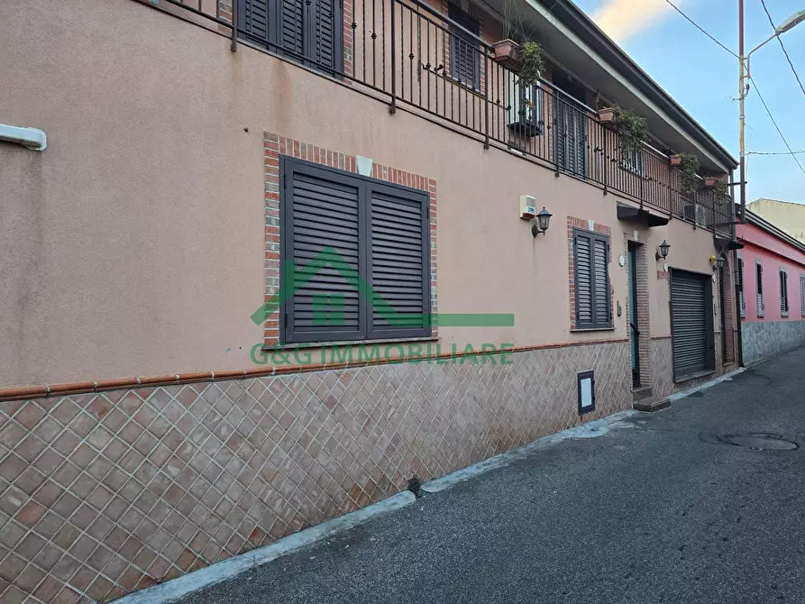 Immagine 3 di Casa semindipendente in vendita  in Via Stazzone a Catania