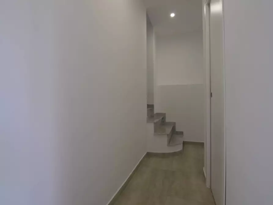 Immagine 24 di Appartamento in vendita  in Via Politi a Catania