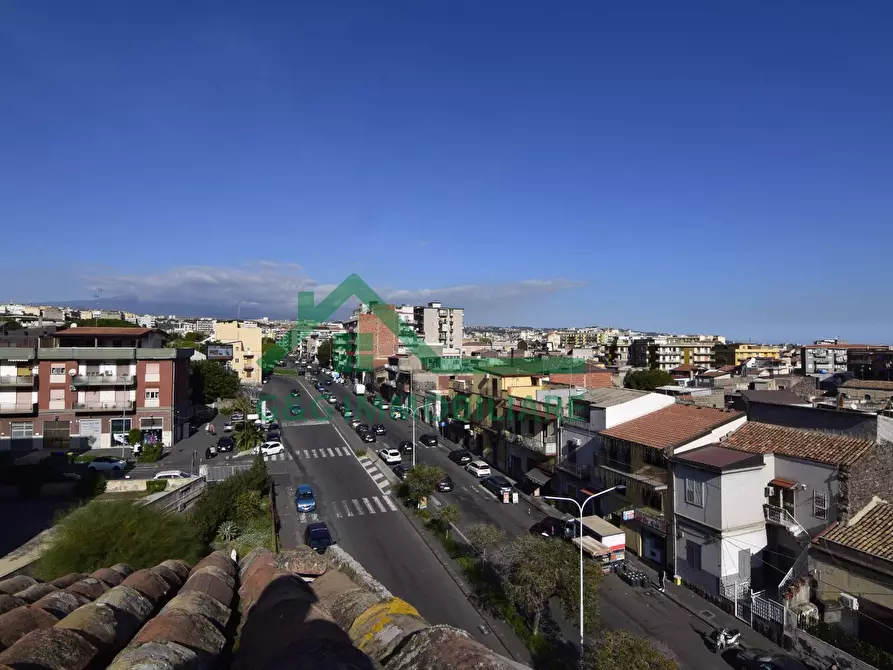 Immagine 40 di Appartamento in vendita  in Via Santa Maria Della Catena a Catania