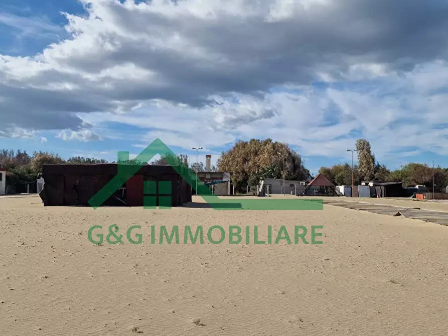 Immagine 5 di Attività commerciale in vendita  in Viale Kennedy Presidente a Catania