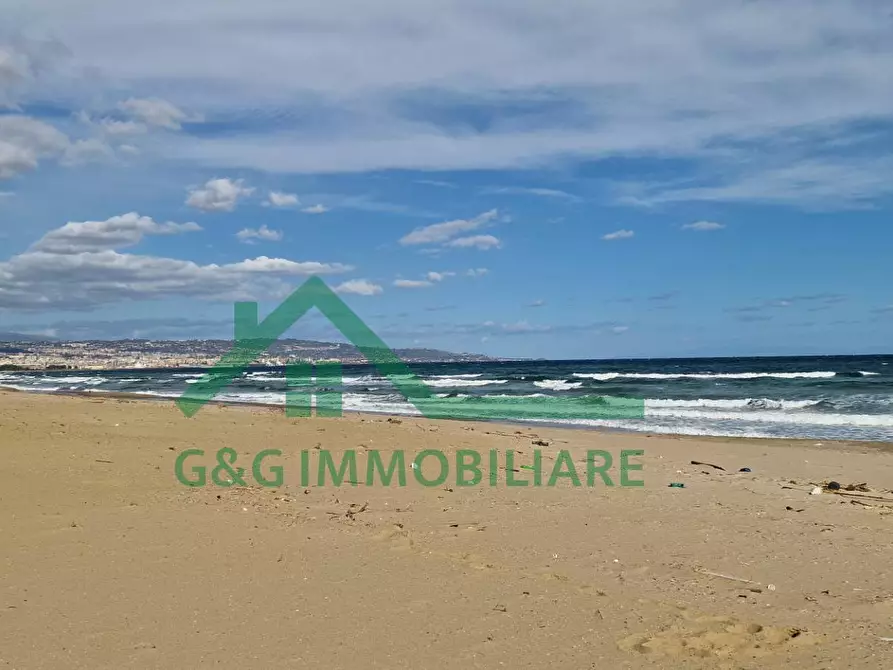 Immagine 10 di Attività commerciale in vendita  in Viale Kennedy Presidente a Catania