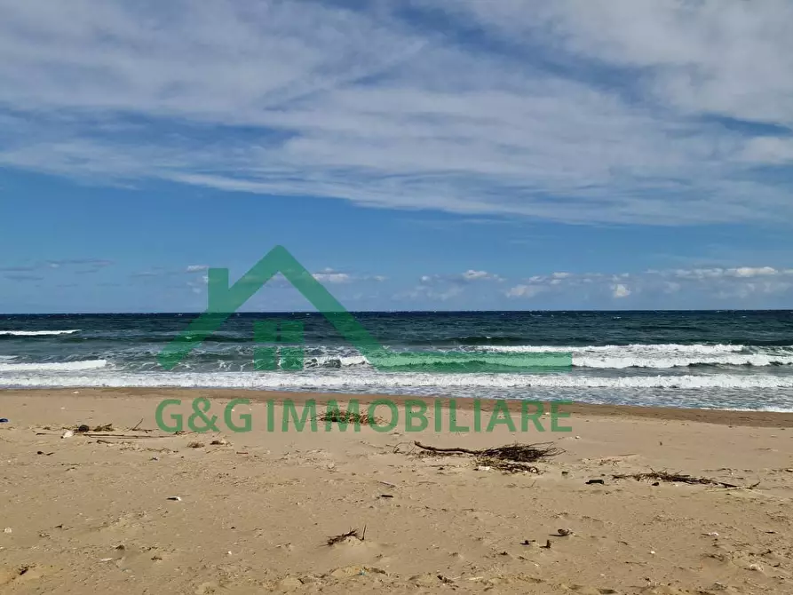 Immagine 11 di Attività commerciale in vendita  in Viale Kennedy Presidente a Catania