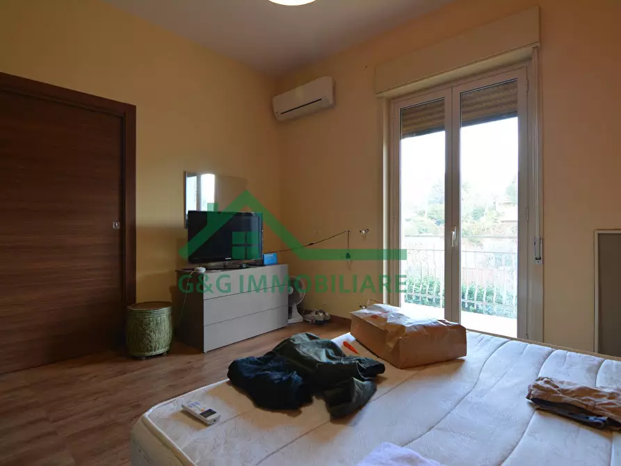 Immagine 32 di Villa in vendita  in Via Milano a Mascalucia