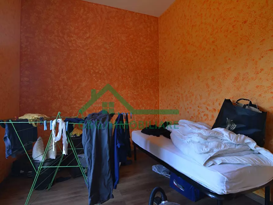 Immagine 38 di Villa in vendita  in Via Milano a Mascalucia