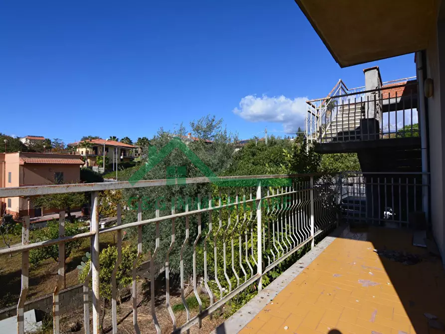 Immagine 66 di Villa in vendita  in Via Milano a Mascalucia