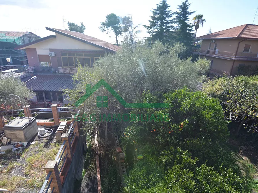 Immagine 69 di Villa in vendita  in Via Milano a Mascalucia