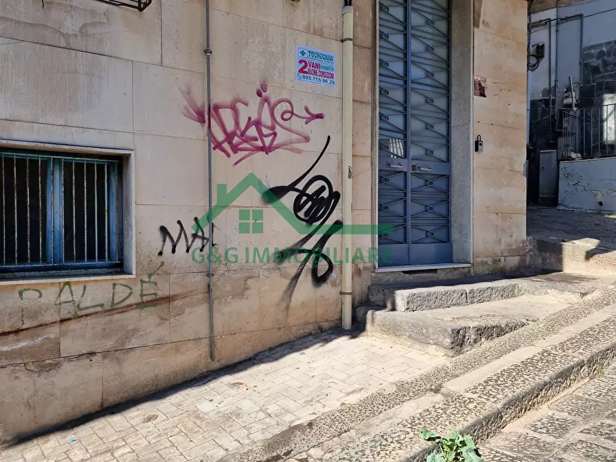 Immagine 2 di Appartamento in vendita  in Via Rotonda a Catania