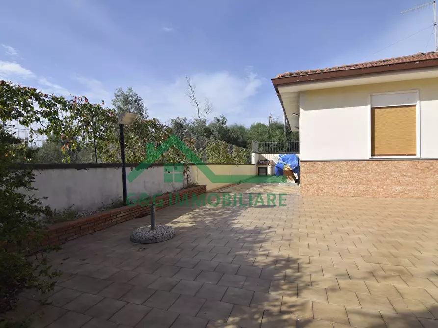 Immagine 4 di Casa indipendente in vendita  in Via Celidonia a Catania