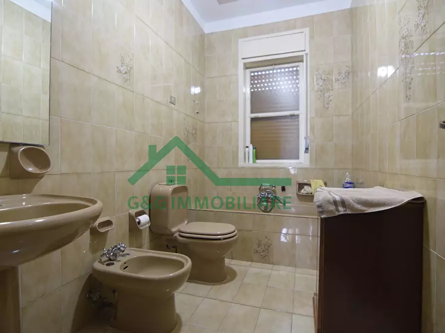 Immagine 35 di Casa indipendente in vendita  in Via Celidonia a Catania