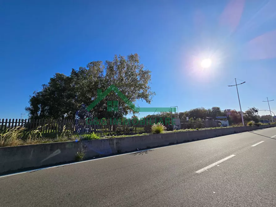 Immagine 2 di Attività commerciale in vendita  in Viale Kennedy Presidente a Catania