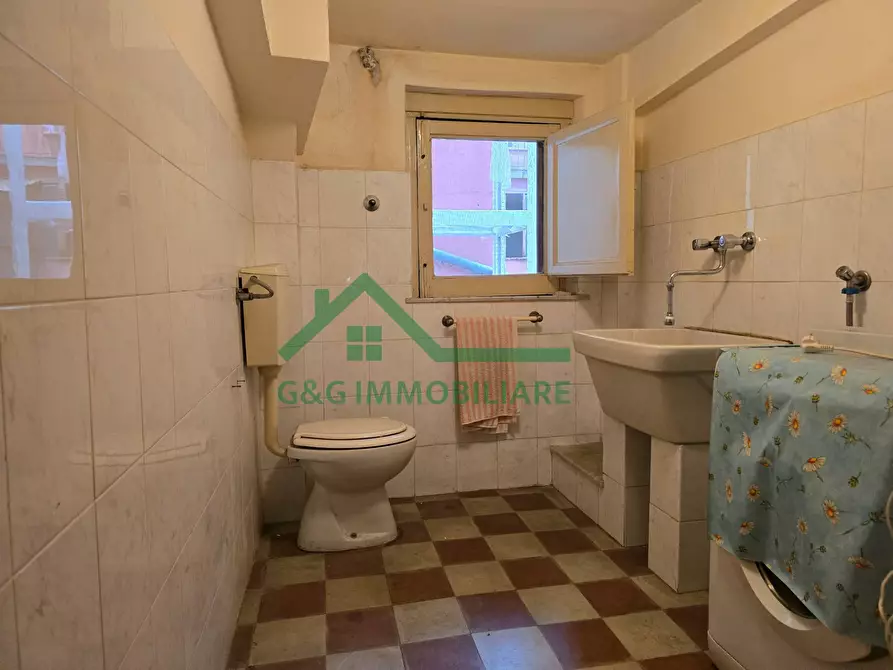 Immagine 34 di Appartamento in vendita  in Via Luigi Capuana a Catania