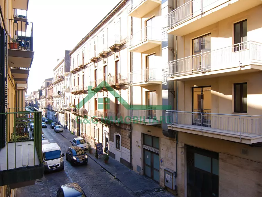 Immagine 40 di Appartamento in vendita  in Via Luigi Capuana a Catania