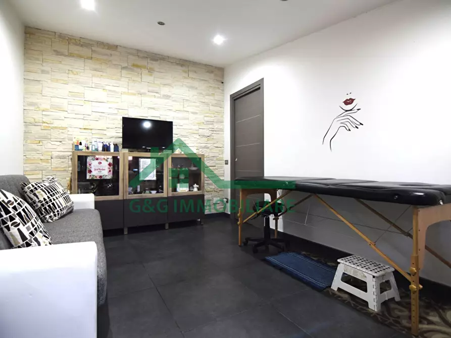 Immagine 15 di Appartamento in vendita  in Via Pietro Maroncelli a Catania