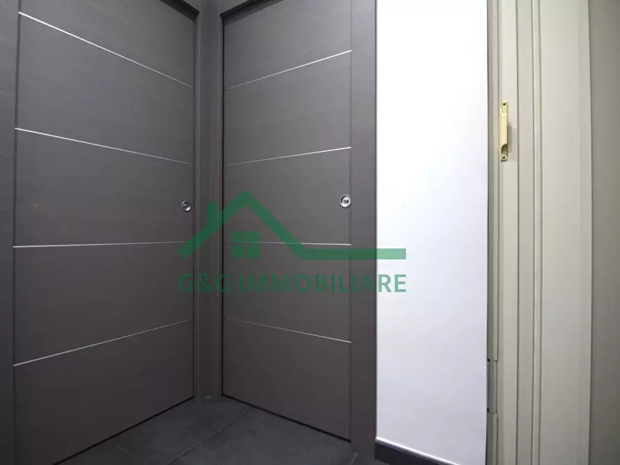 Immagine 7 di Appartamento in vendita  in Via Pietro Maroncelli a Catania