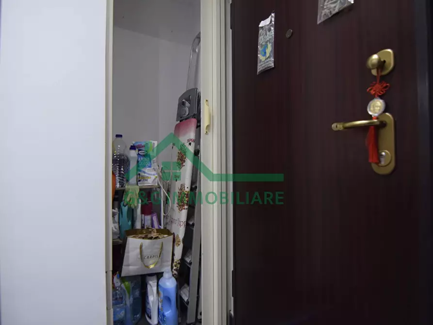 Immagine 16 di Appartamento in vendita  in Via Pietro Maroncelli a Catania