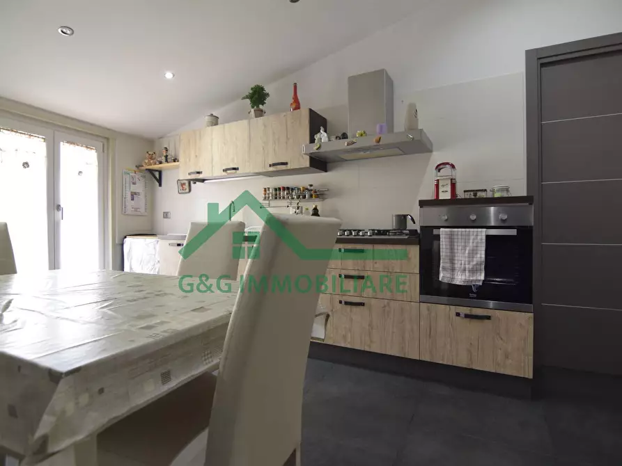 Immagine 17 di Appartamento in vendita  in Via Pietro Maroncelli a Catania