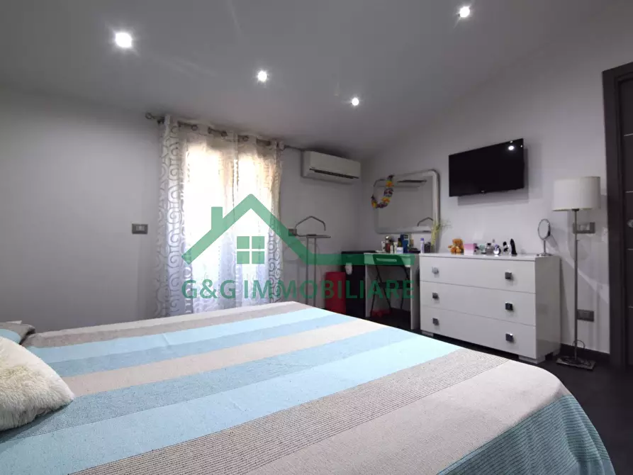 Immagine 33 di Appartamento in vendita  in Via Pietro Maroncelli a Catania