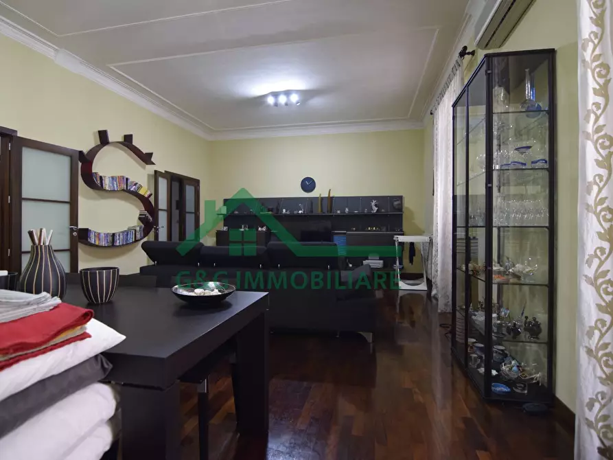 Immagine 15 di Appartamento in vendita  in Via Alessandro Manzoni a Catania