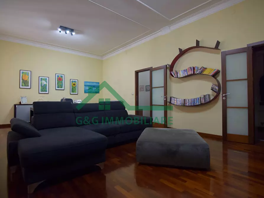 Immagine 8 di Appartamento in vendita  in Via Alessandro Manzoni a Catania