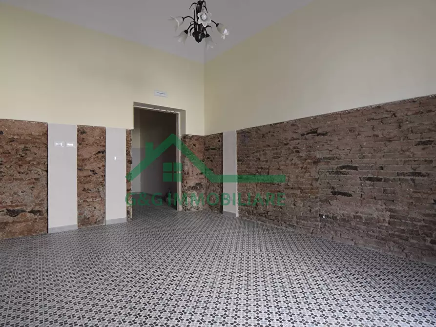 Immagine 6 di Casa indipendente in affitto  in Via Toledo a Catania