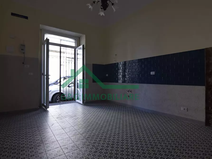 Immagine 5 di Casa indipendente in affitto  in Via Toledo a Catania