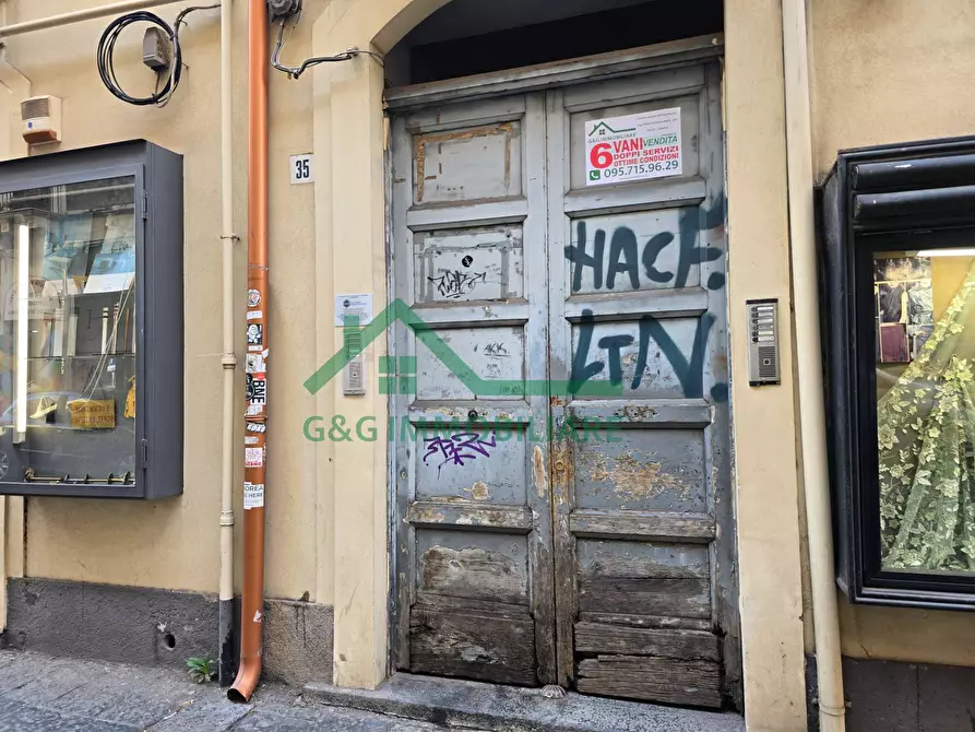 Immagine 2 di Appartamento in vendita  in Via Alessandro Manzoni a Catania